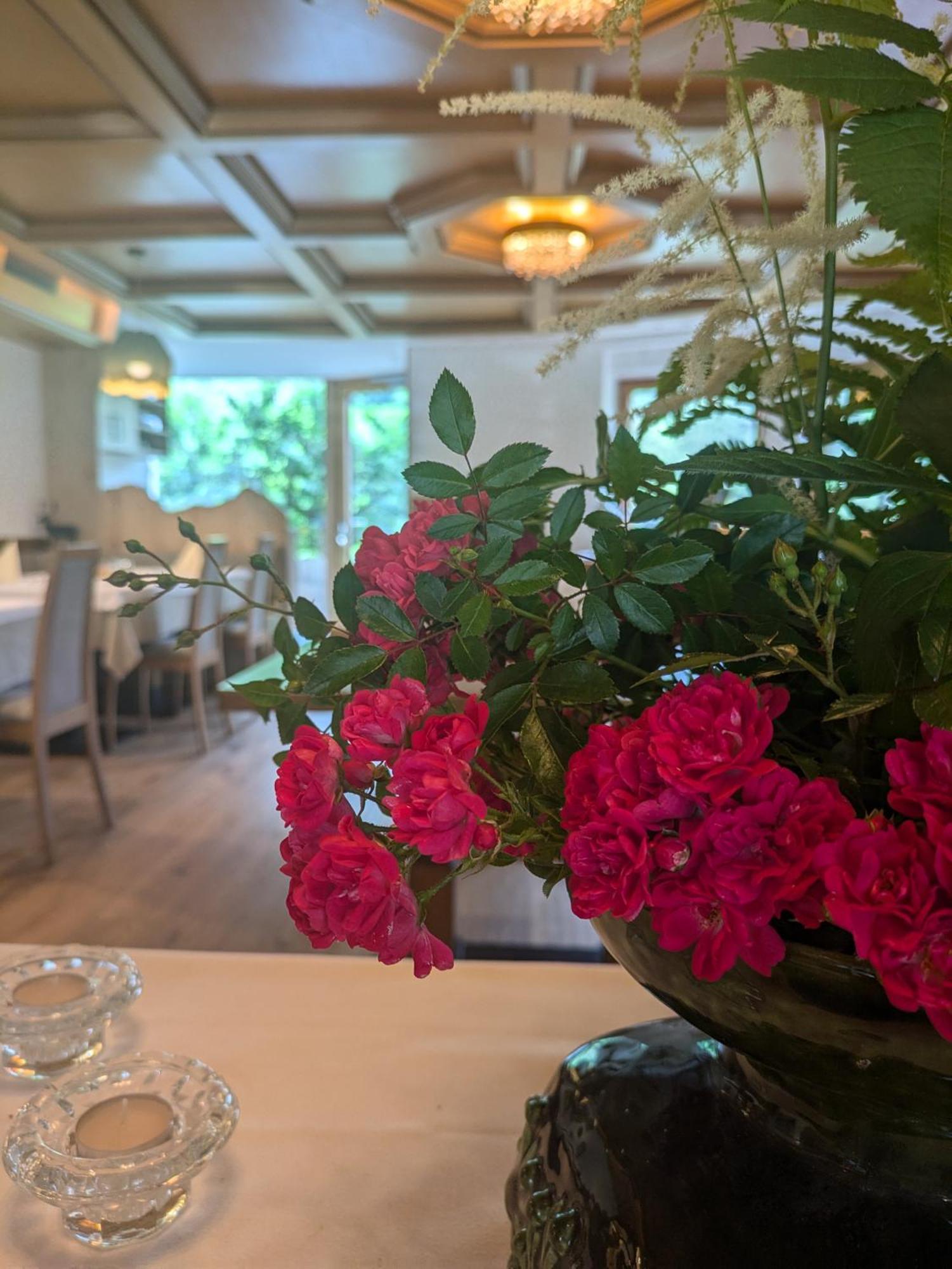 Hotel Alpenblick Sarentino Kültér fotó