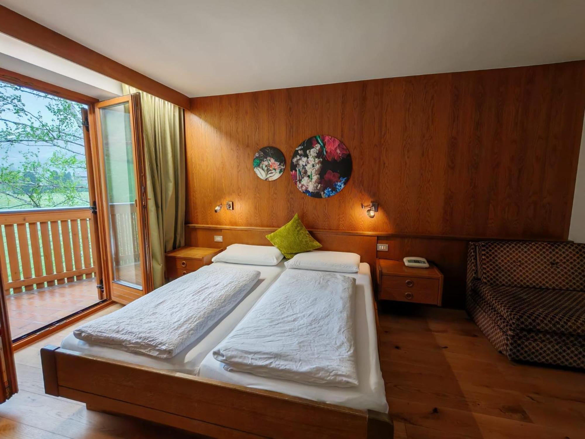 Hotel Alpenblick Sarentino Kültér fotó